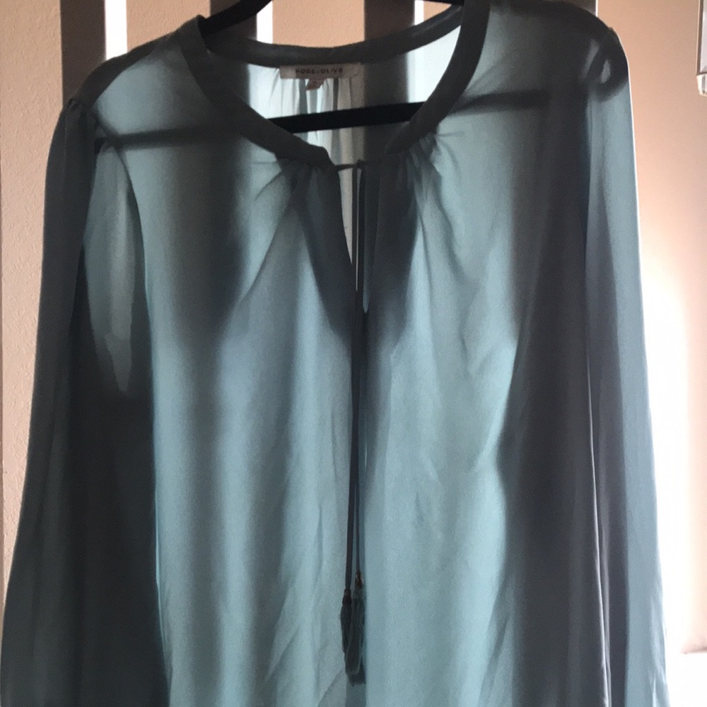 Turquoise spring top